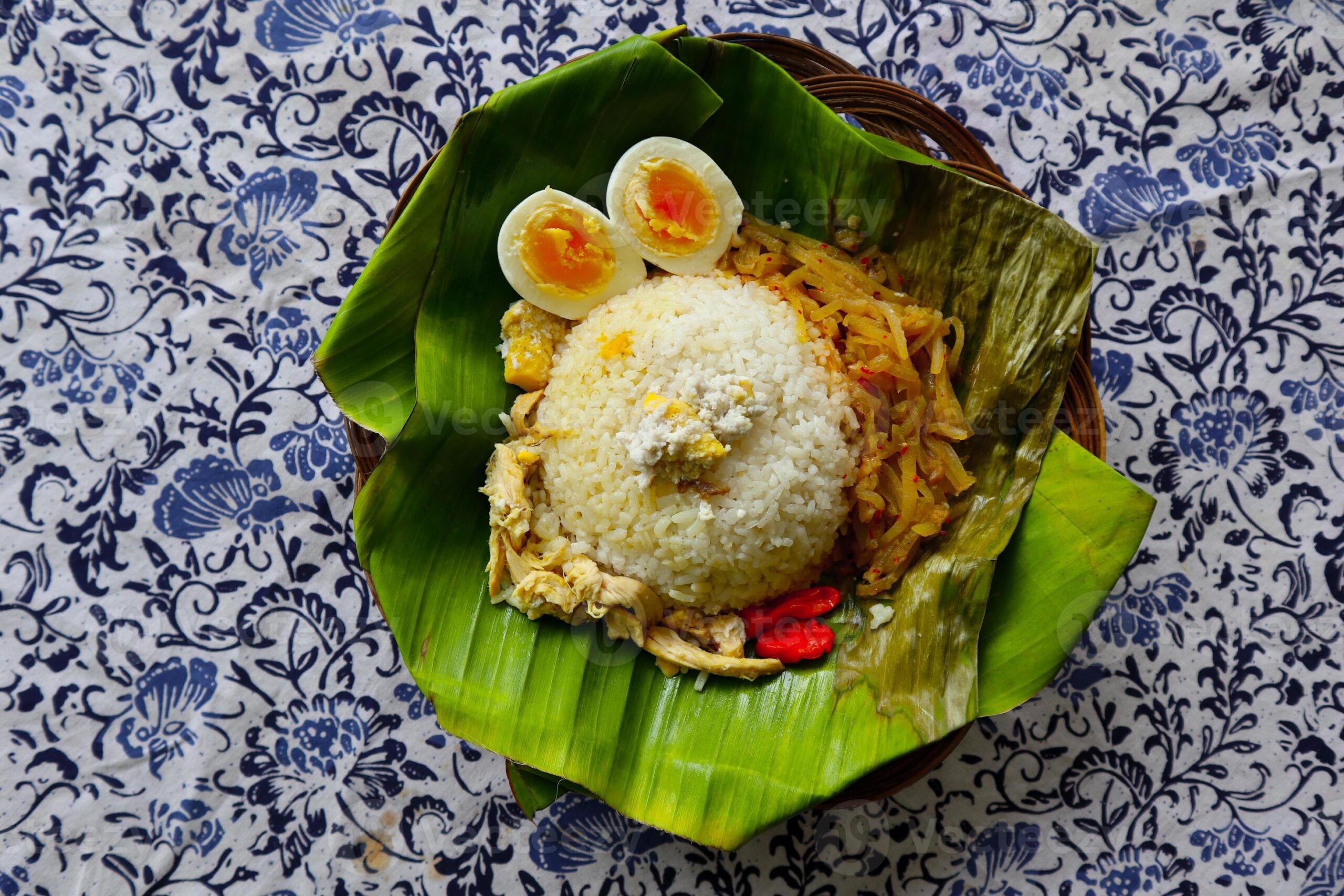 Article about Nasi Liwet from Solo.